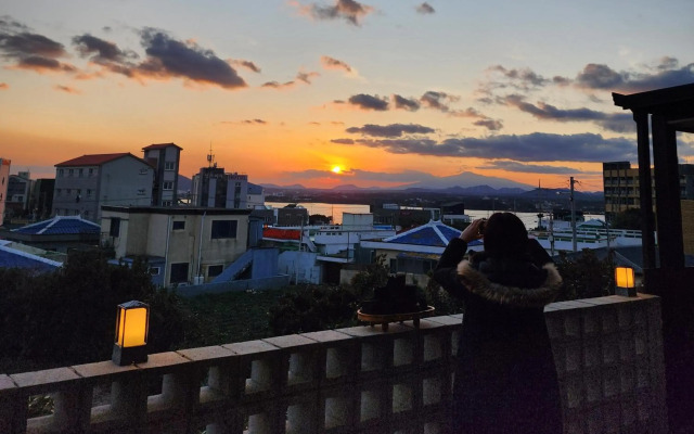 Preun Jeju Pension