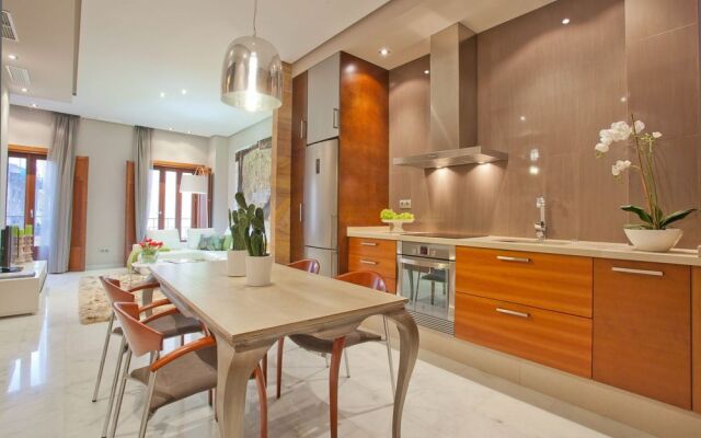 Micalet Apartments by Home Club