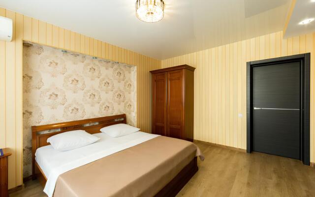 Апартаменты на улице Революционная 3