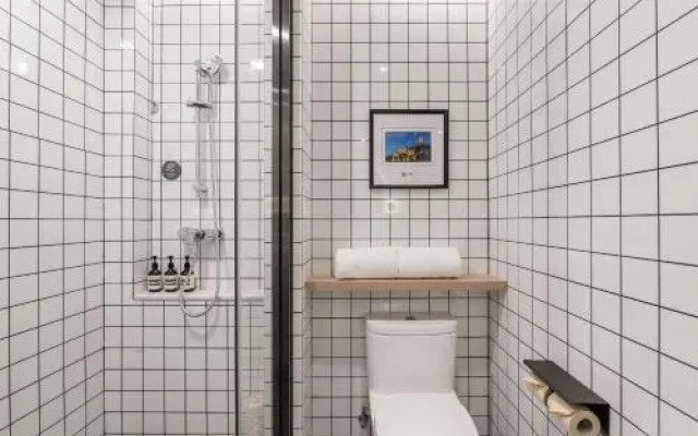 Beijing Temple of Heaven QiNian Street Atour light hotel