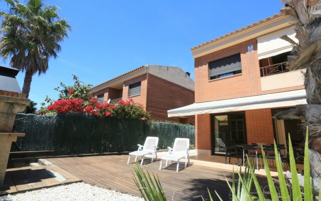 Casa Residencial Para 8 Personas en Cambrils