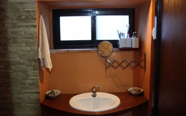 Spitaki - Small house in Volissos