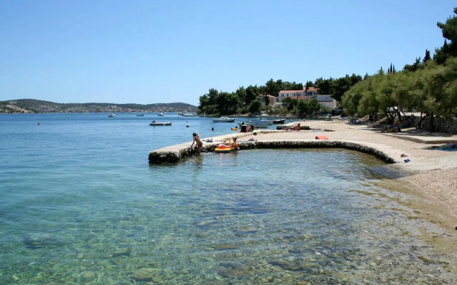 Apartments by the sea Rogoznica - 10338