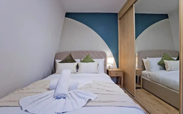 Imperial Queensborough Terrace