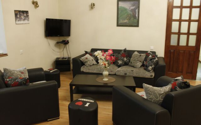 Madera Hotel