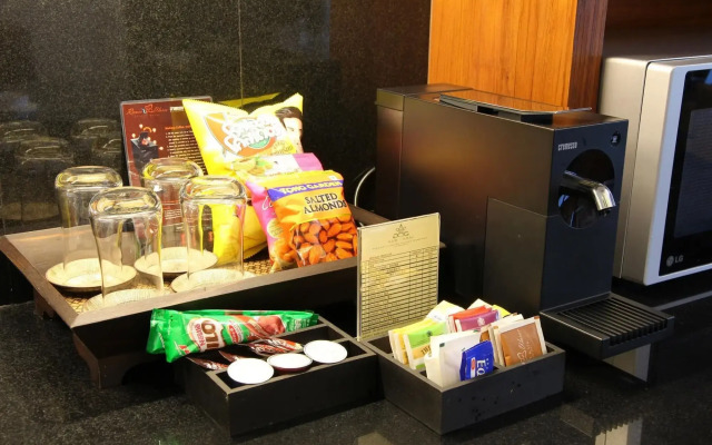 Sibsan Luxury Hotel Rimping