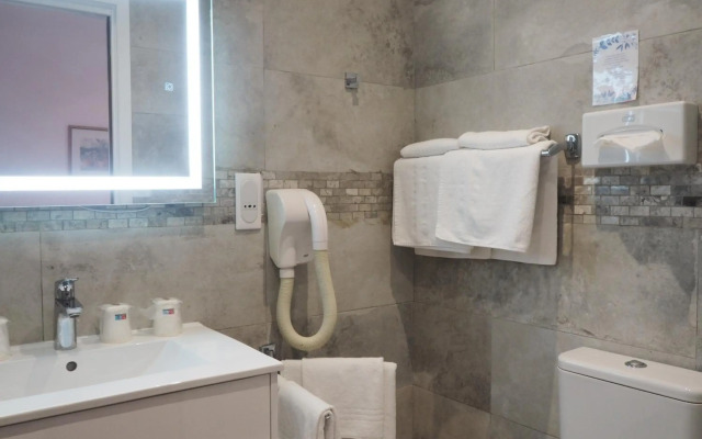 Hotel Busby