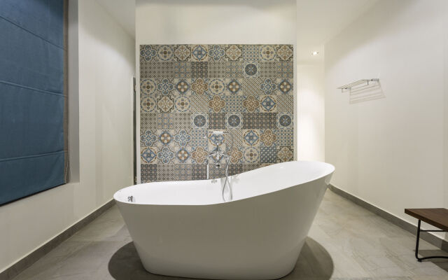 Boutique Kampot Hotel