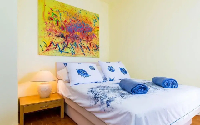Apartment Reale - One Bedroom Apartment With Balcony and Sea View