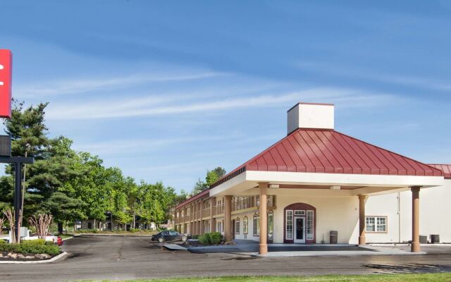 Red Roof Inn Knoxville North - Merchants Drive