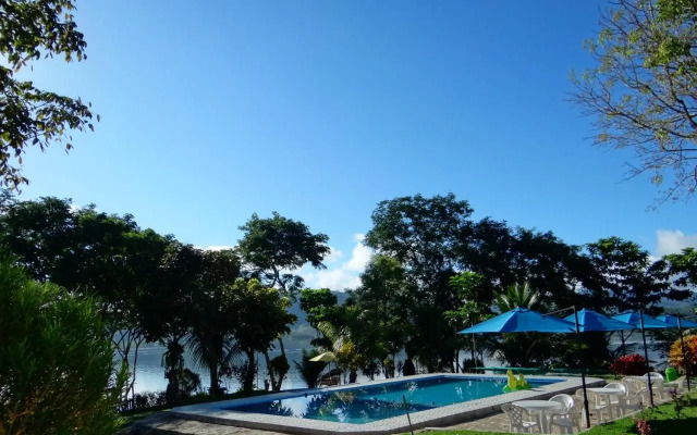 Las Jawas Lodge
