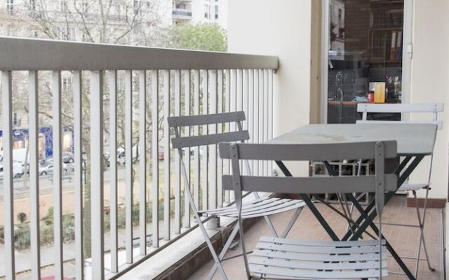 Place de la Bastille Flat