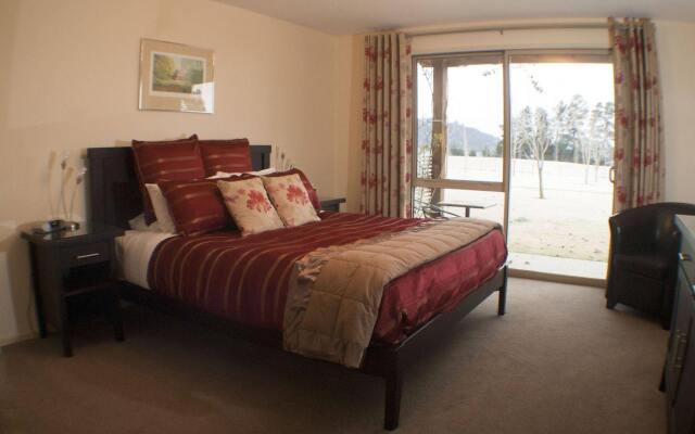 Maple Lodge