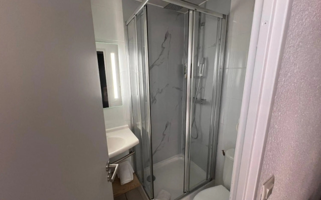 Sure Hotel by Best Western Nimes Est