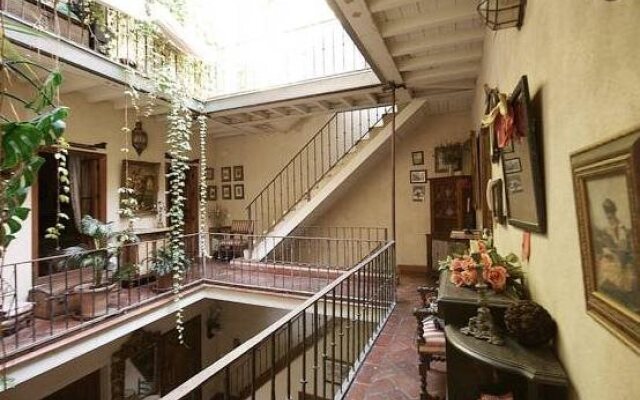 Casa del Buen Viaje
