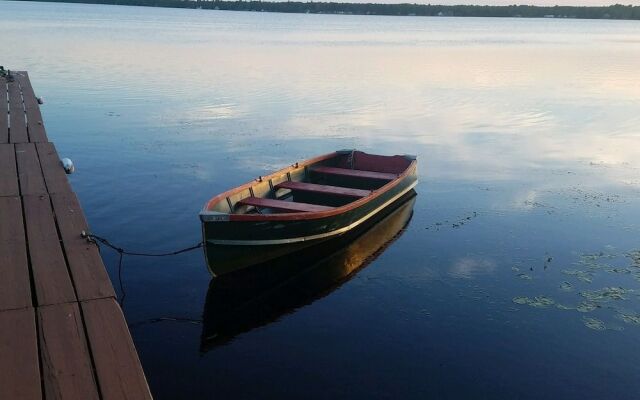 Historic Birch Lodge and Motel