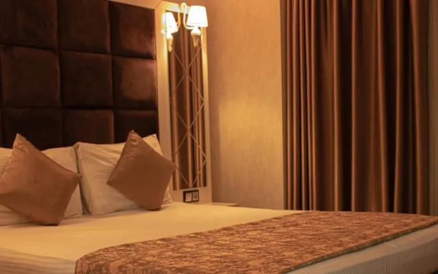 Convert Hotel