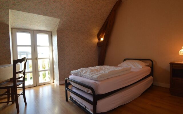 Cozy Holiday Home in Saint-bohaire With Fenced Garden