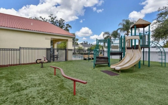 Gerald's Club Cortile Condo