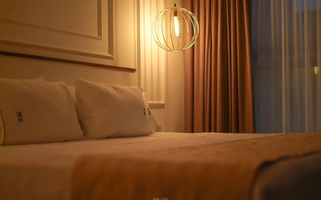 Six Hotel Guadalajara Degollado