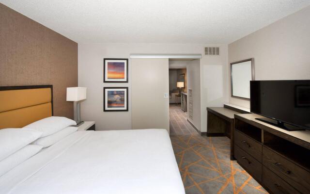 Embassy Suites by Hilton Cincinnati Northeast Blue Ash