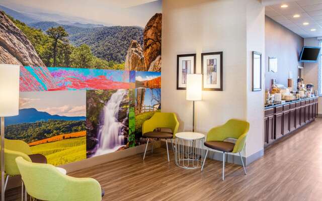 Clarion Pointe Harrisonburg