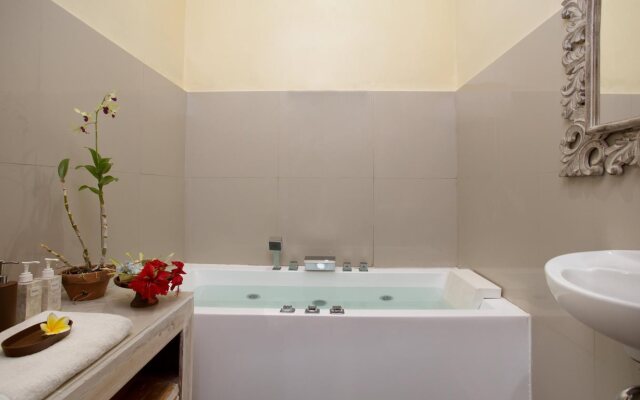 Grand Ashanti Villa