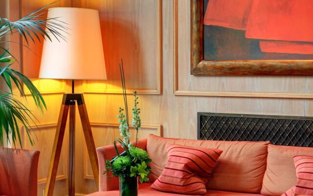 Best Western Plus Moat House Reading