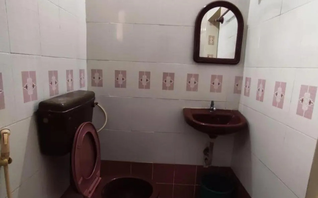 Kaithakuzhi Home Stay