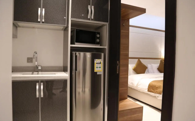 Tuwaren Suites