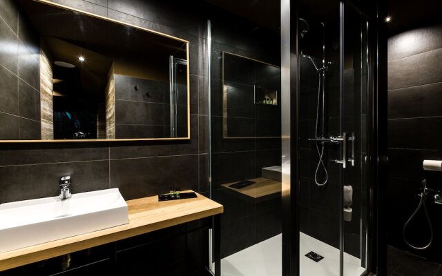 Love Hotel a Paris - Adults Only