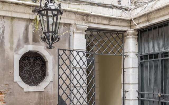 Venice Luxury Palace 13 - Locz