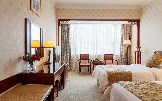 Xiamen Huaqiao Hotel
