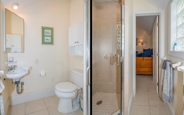 135 Damfiwill Street - 2Br Home