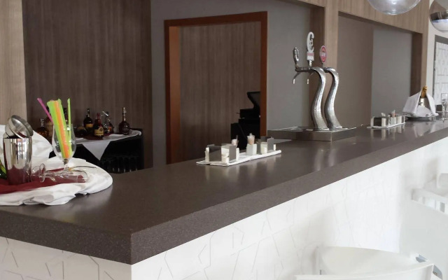 Hotel Adaria Vera
