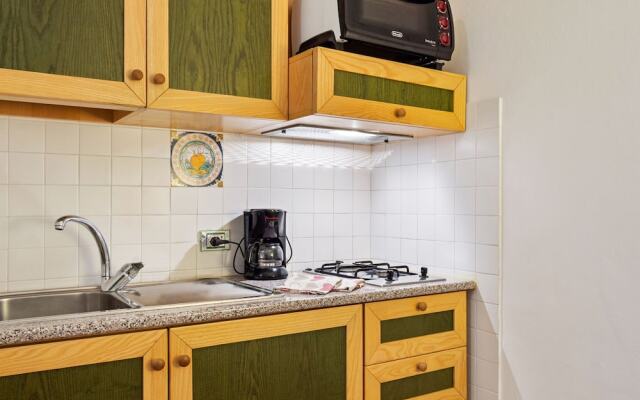 Blissful Apartment in Magione With Swimming Pool