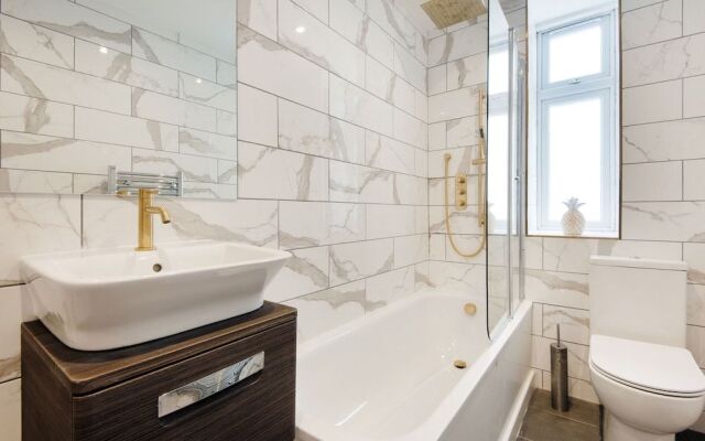 Notting Hill Apartments