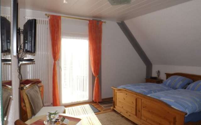 Pension Winzerhaus Haas Lenz Zell-Mosel