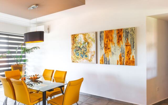 Levanco City Sea Business Suite