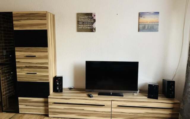 Charming 3- Bed Apartment in City Celle