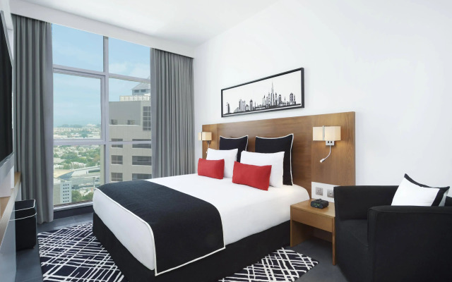 Отель TRYP by Wyndham Dubai