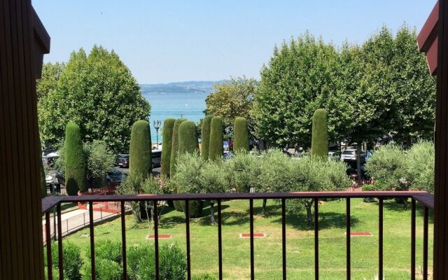 Ciao Sirmione Lake View Apartment