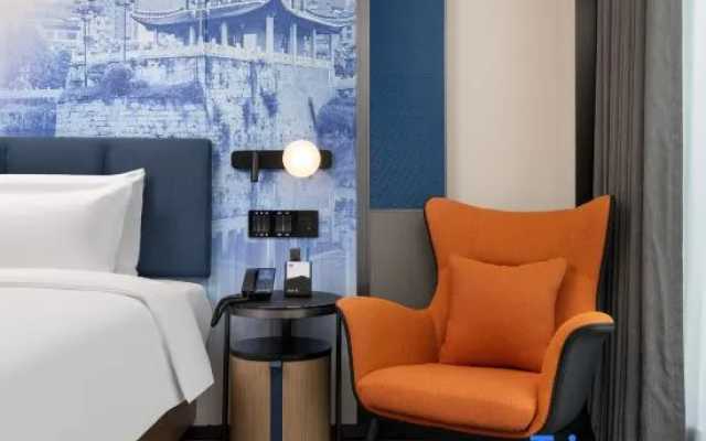 Guiyang North Railway Station Hampton by Hilton Hotel – Guest Rooms – Guiyang