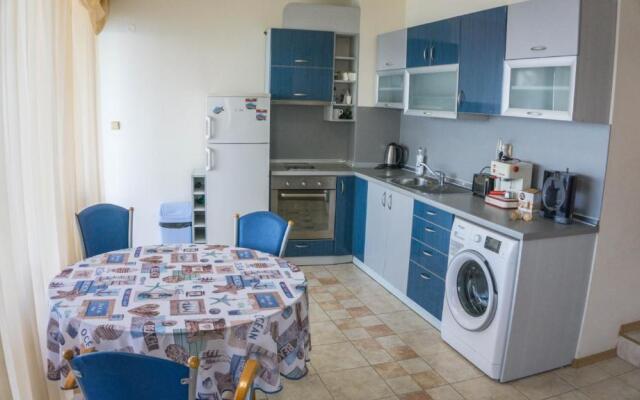 Sozopol Apartment with Sea View