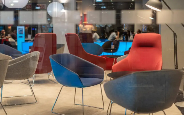 Holiday Inn Express Lisbon - Alfragide by IHG