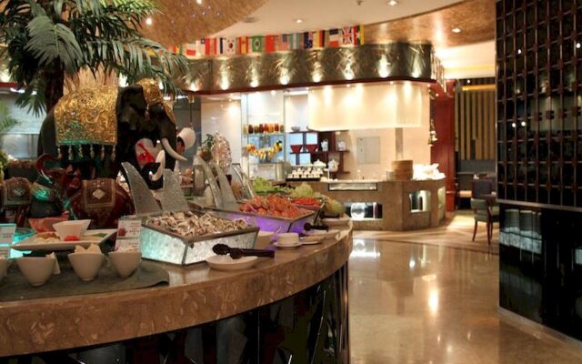 Pavilion Century Tower Hotel