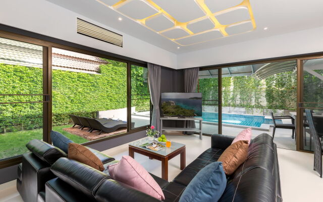 Karon Beach Pool Villa