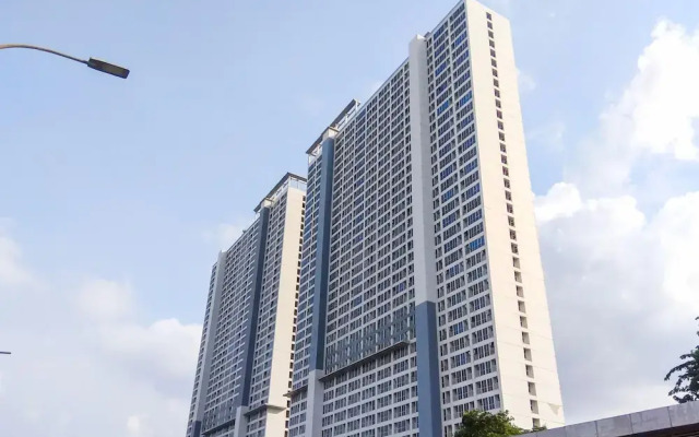 Functional 2Br At Tifolia Apartment