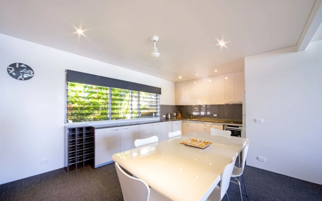 Baybliss Luxury 1 Bedroom Apt