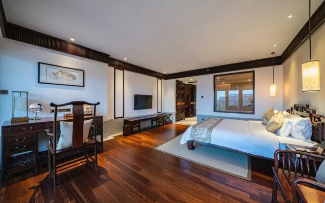 Yunfu Xinxing Chanquan Resort Hotel